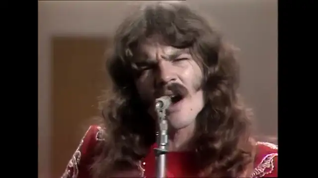 Doobie Brothers - Listen To The Music